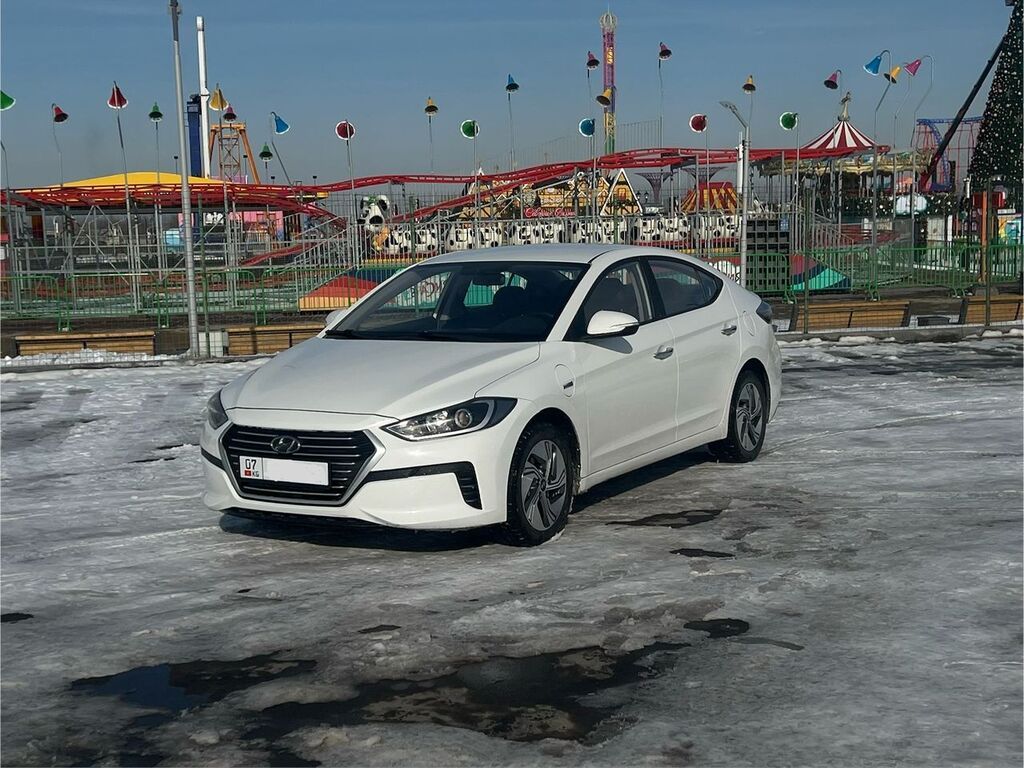 Hyundai Elantra