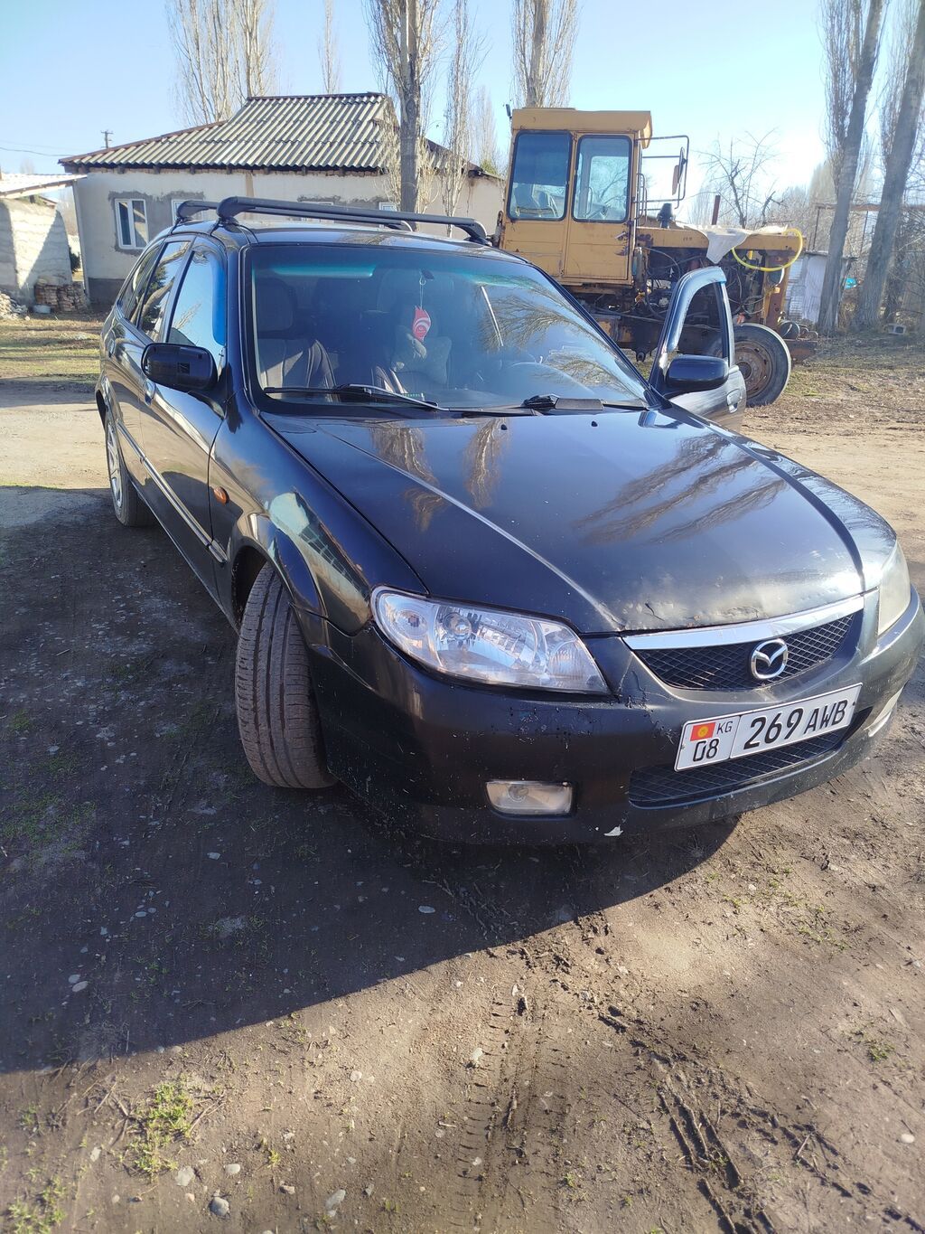 Mazda 323