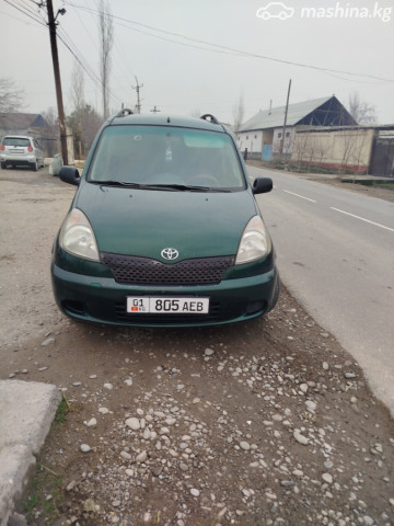 Toyota Yaris Verso
