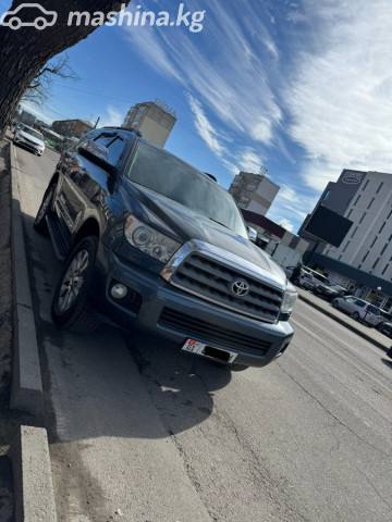 Toyota Sequoia